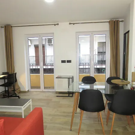 Living Hercules Apartment